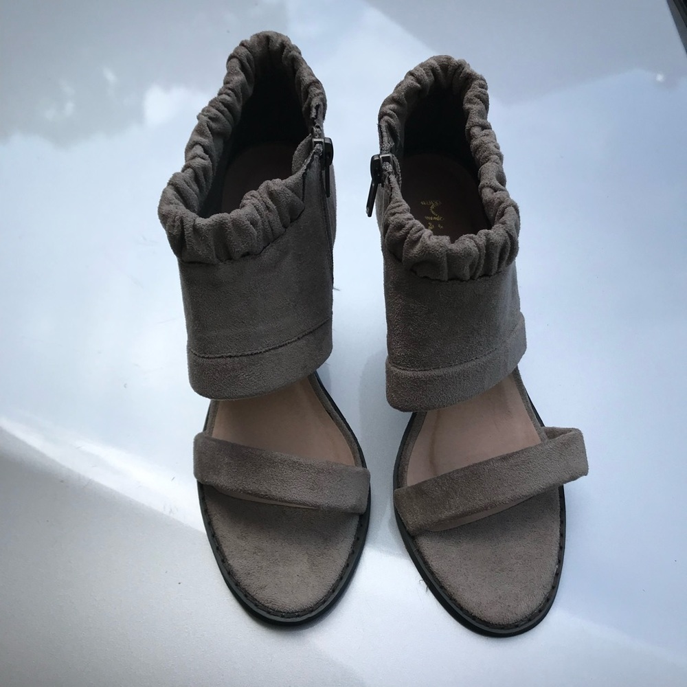 Mi.iM Shaye Vegan Suede Heels